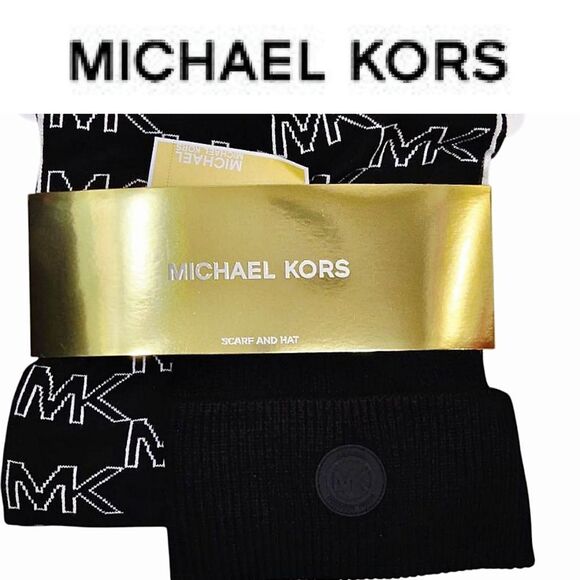 Michael Kors MK Logo Scarf & Beanie Hat‎ Set